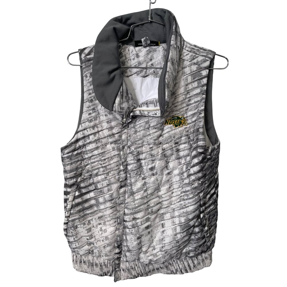 Under Armour NDSU Bison Full Zip Quilted Vest Sz Medium Loose Fit Sporty Active